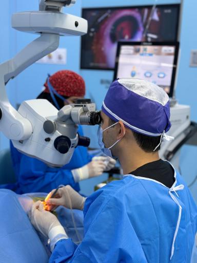 عکس کلینیک چشم پزشکی و زیبایی پلک دکتر حمزه نصیری