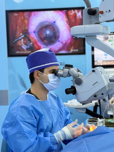 عکس کلینیک چشم پزشکی و زیبایی پلک دکتر حمزه نصیری