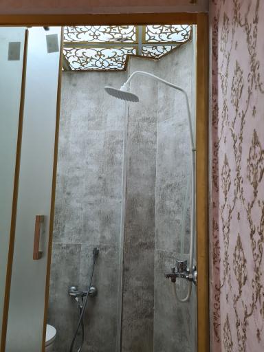 عکس مهمانپذیر شفیعی