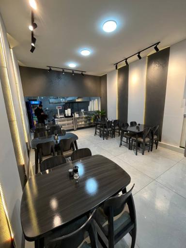 عکس شله و حلیم صادق خان 