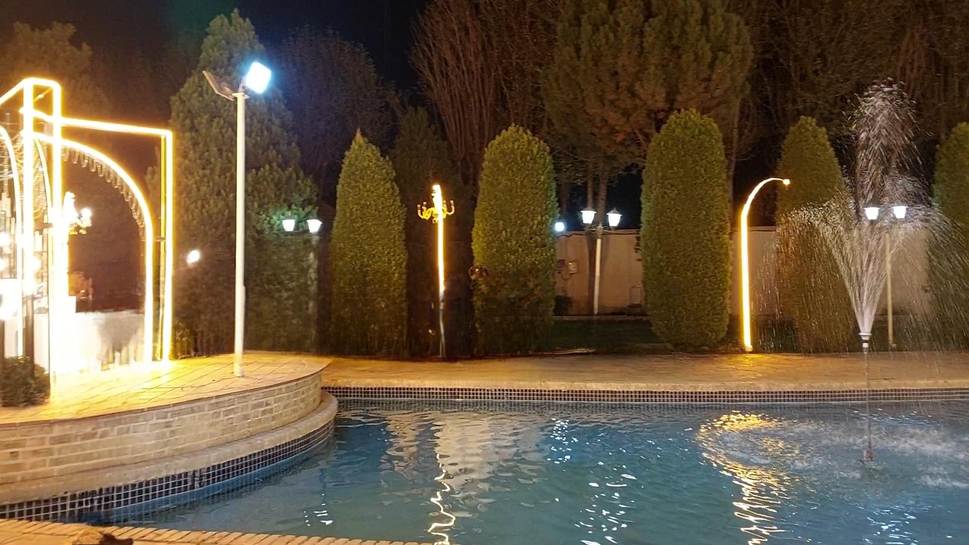 عکس باغ تالار کالج