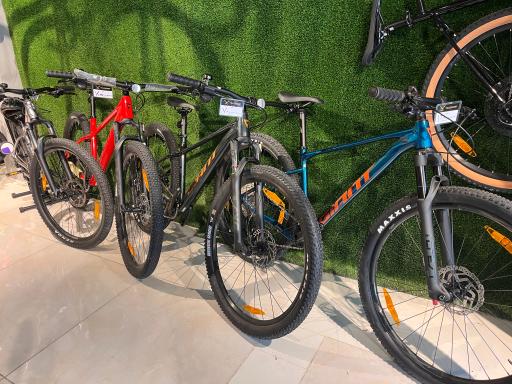 عکس فروشگاه و تعمیرگاه تخصصی دوچرخه و موتور و اسکوتر یوز اسپرت