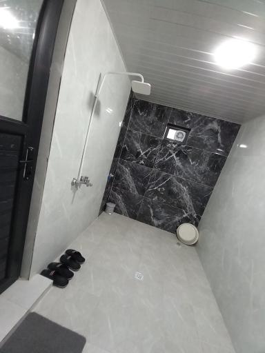 عکس کلبه سوئیسی معراج 