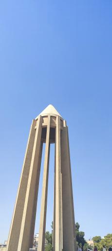 عکس آرامگاه بوعلی سینا