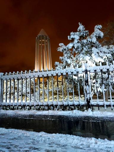 عکس آرامگاه بوعلی سینا