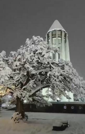 عکس آرامگاه بوعلی سینا