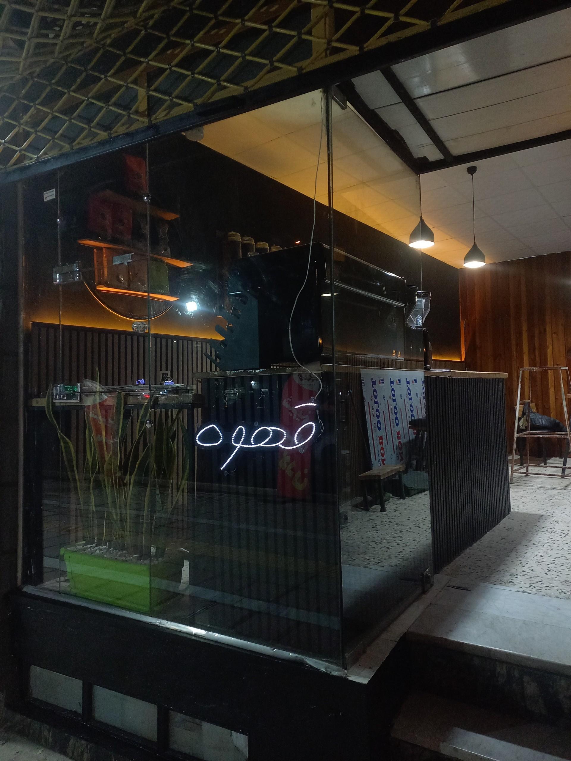 عکس نمایندگی قهوه و شکلات آقای مان
