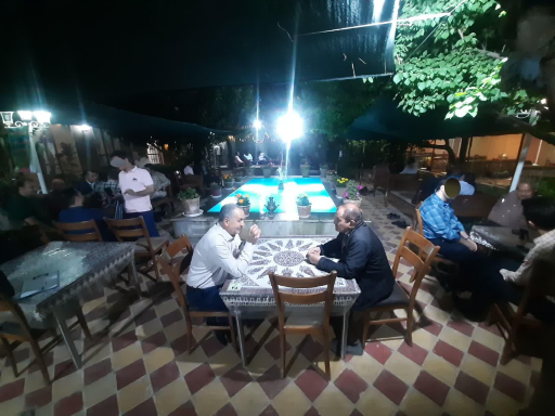 عکس اقامتگاه بومگردی زنده رود