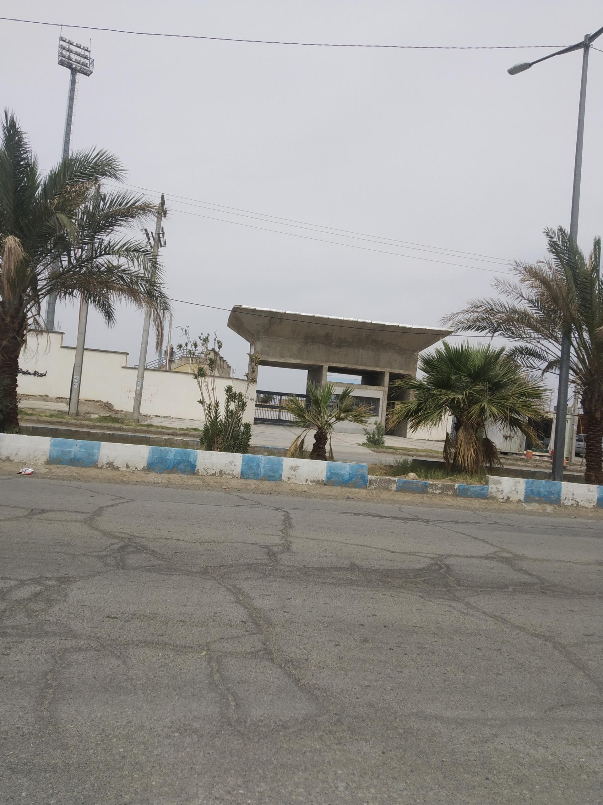 عکس ورزشگاه میرجاوه