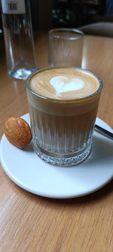 عکس کافه رستوران فوکاچا