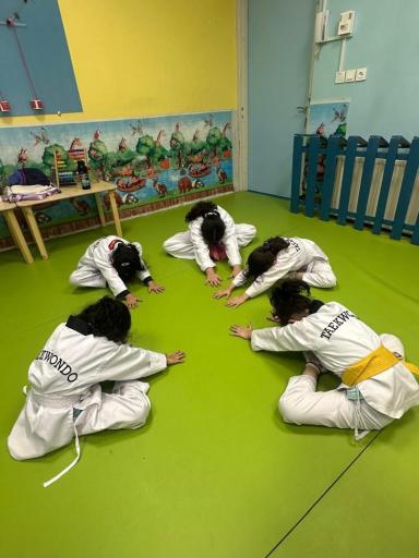 عکس مهد کودک سایه