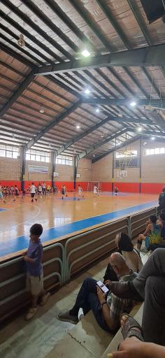 عکس سالن طالقانی - خانه بسکتبال کرج