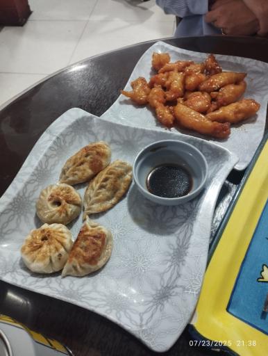 عکس رستوران چینی یوجیا