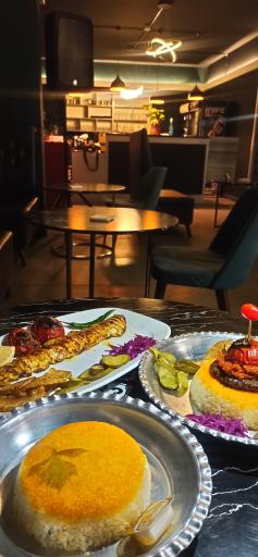 عکس کافه رستوران اتنان