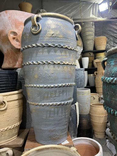 عکس چشم‌ انداز گل گلدون چمن مصنوعی