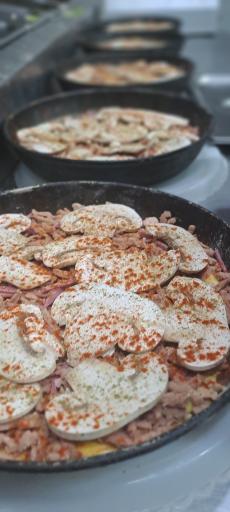 عکس فست فود نخل 