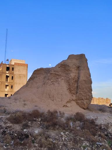 عکس قلعه تاریخی کاسنی