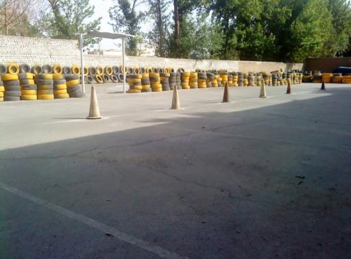 عکس آموزشگاه موتور سیکلت بنیامین