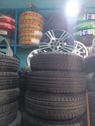 عکس لاستیک فروشی و آپارات پورسمیله