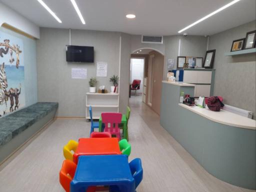 عکس مطب دکتر محمد جهانگیری متخصص کودکان و فوق تخصص نوزادان 