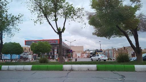 عکس پمپ بنزین مولایی