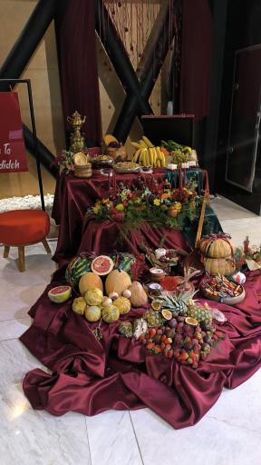 عکس کافه رستوران کف شیشه ای بام رویایی پدیده