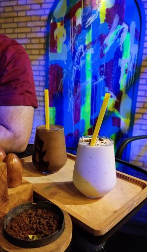 عکس کافه گالری جریان