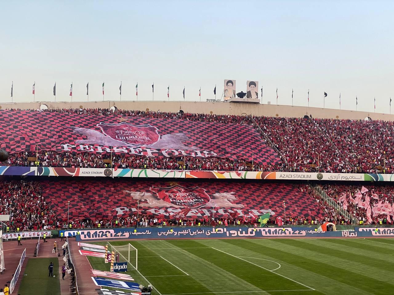 عکس استادیوم آزادی