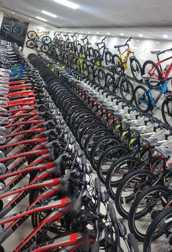 عکس فروشگاه شهر دوچرخه