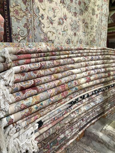 عکس فروشگاه فرش دستباف فرزین