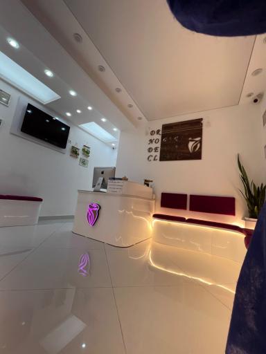 عکس دکترگل وش نوبری