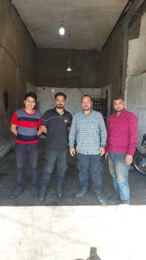 عکس تعمیرگاه مکانیکی و جلوبندی استاد احمد