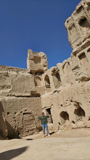 عکس قلعه ایزدخواست