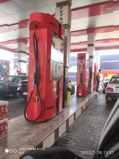 عکس جایگاه اختصاصی 109 طرقبه (بنزین و گازوئیل)