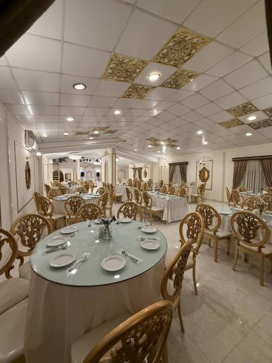 عکس باغ تالار سیکاس