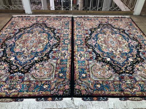 عکس فروشگاه فرش دستباف فرزین