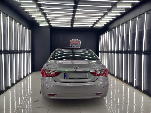 عکس تشخیص رنگ خودرو اندیشه