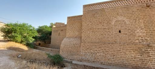 عکس ورودی باغ خان