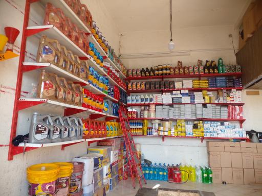 عکس تعویض روغن و پنچرگیری لارستان