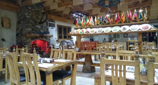 عکس رستوران بین المللی آیلار