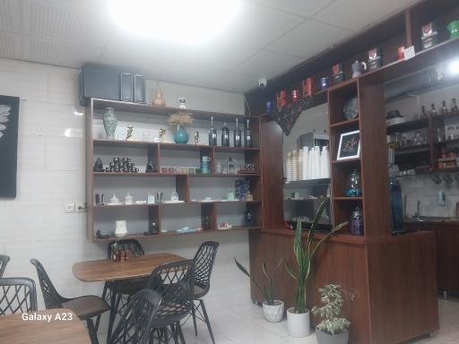 عکس کافه سایه