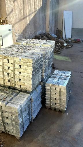 عکس فلزات رنگی خصالی عمو حجت 