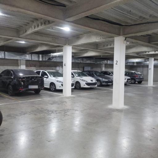 عکس پارکینگ عمومی تهرانپارس