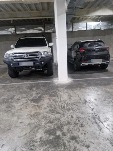 عکس پارکینگ عمومی تهرانپارس