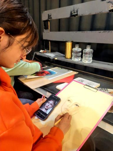 عکس آموزشگاه نقاشی شهباز