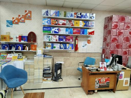 عکس کاغذ و مقوای سایلون