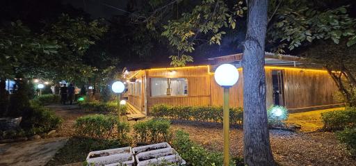 عکس باغ پیتزا آتا