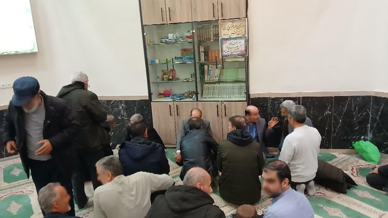 عکس مسجد بن بازار