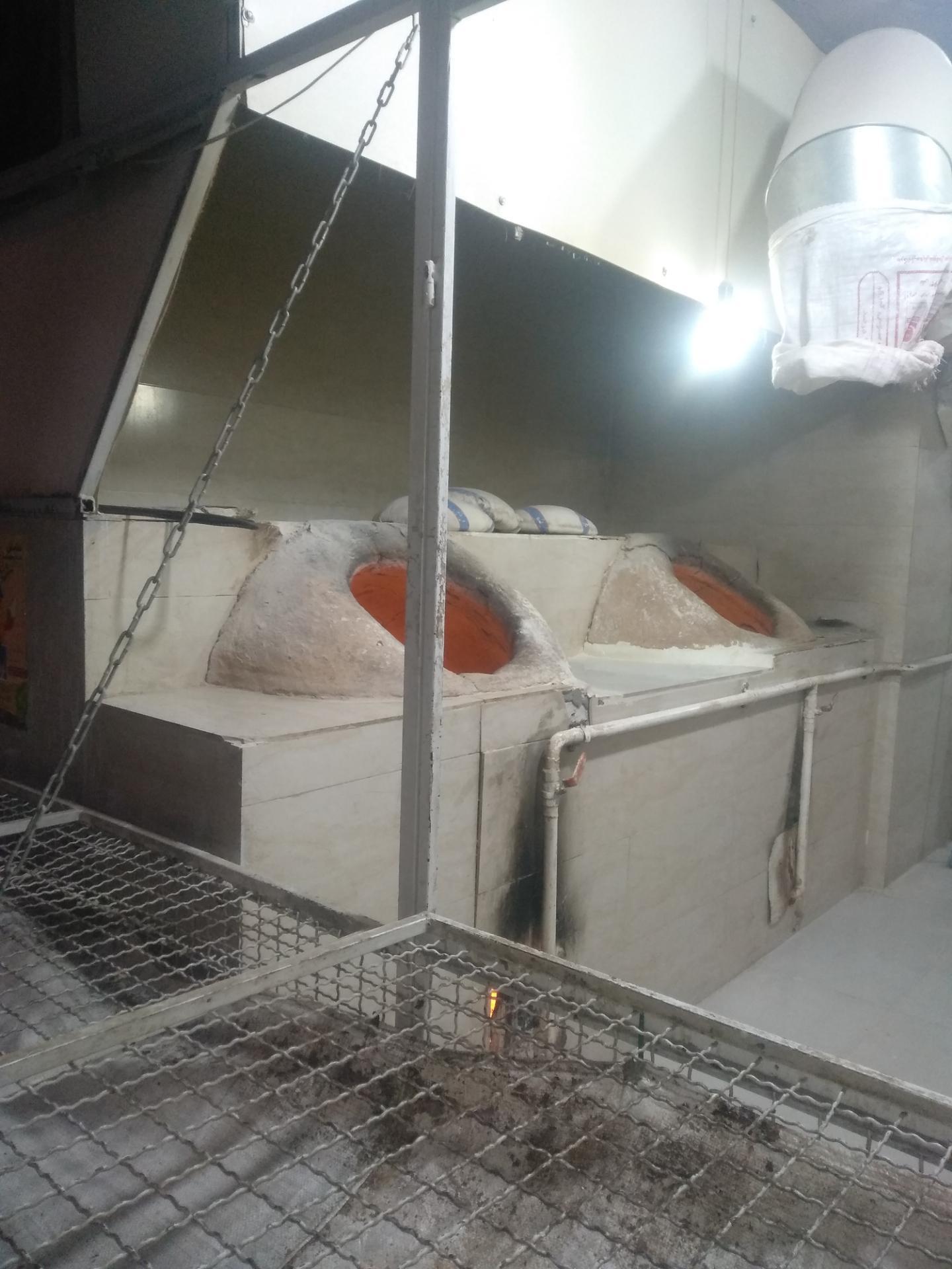 عکس نانوایی تنوری زمان پور