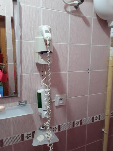 عکس مهمانسرا جهانگردی سراب کیو خرم آباد